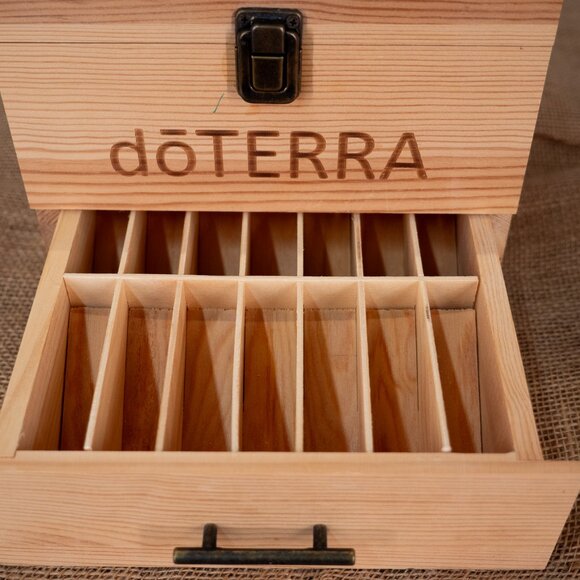 doTerra essential oils storage box - Holds 45 Bottles & 14 Roller Bottle - Picture 3 of 5